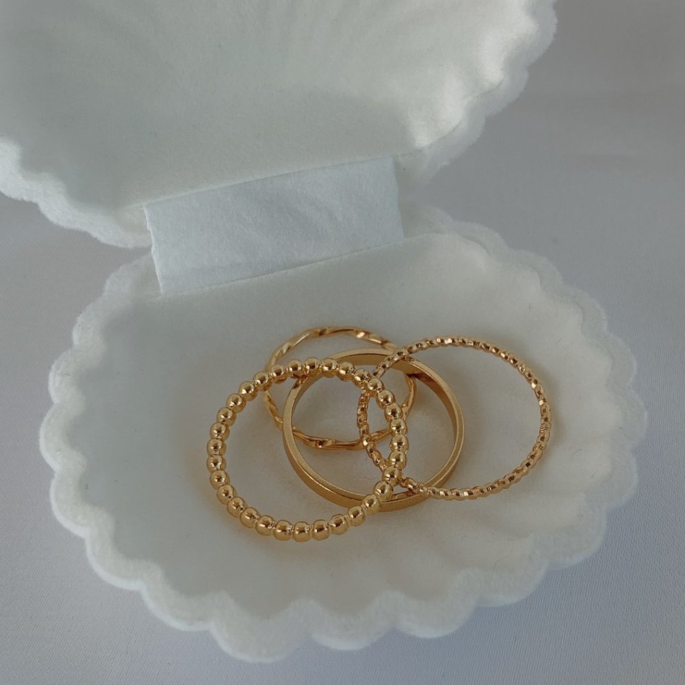 4pcs Gold Stacking Rings - Picture 4 of 9